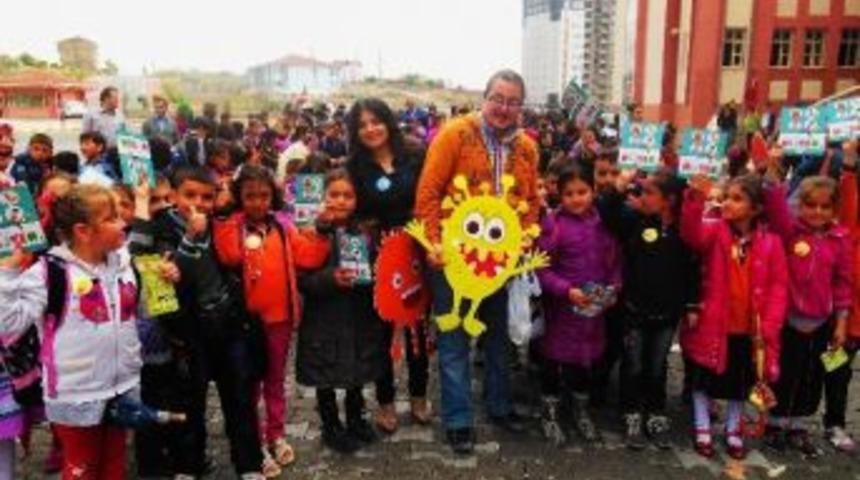 Tegv&rsquo;in &ldquo;eğlen, &Ouml;ğren, Hijyen&rdquo; Etkinliği Sağlıklı Nesillerin Yetişmesine Yardımcı Oluyor