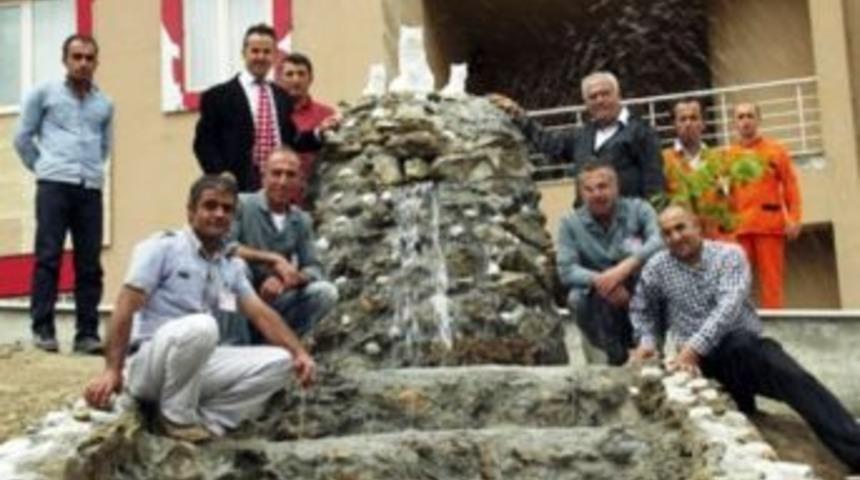 Yurt Personelinden Örnek Davranış