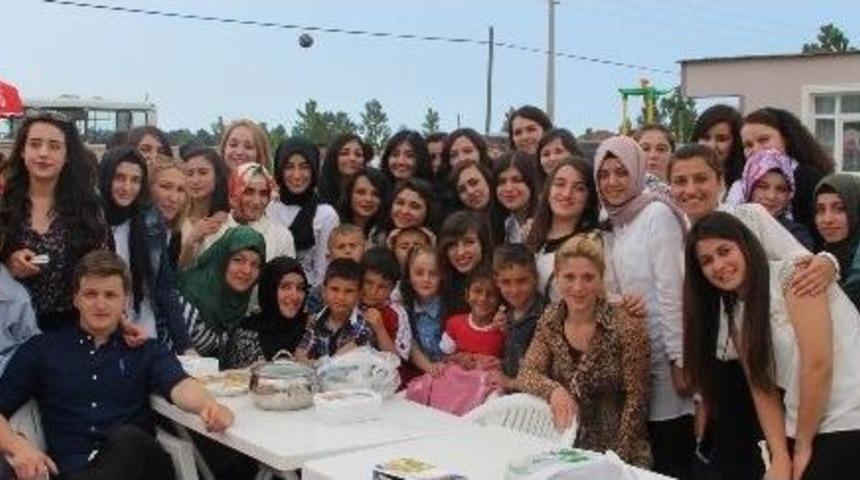 Geleceğin &Ouml;ğretmenlerine 'ders' Olacak Ziyaret