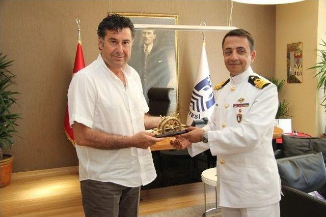 Gemi Komutanları Başkan Kocadon u Ziyaret Etti 1