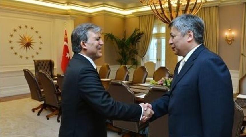 Cumhurbaşkanı G&uuml;l, Kırgız Cumhuriyeti Dışişleri Bakanı Abdildayev'i Kabul Etti