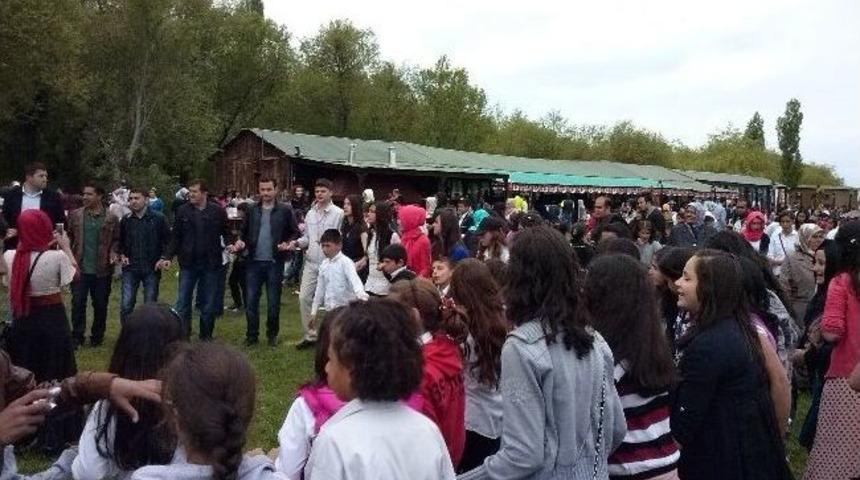 Van&rsquo;da Bahar Şenlikleri