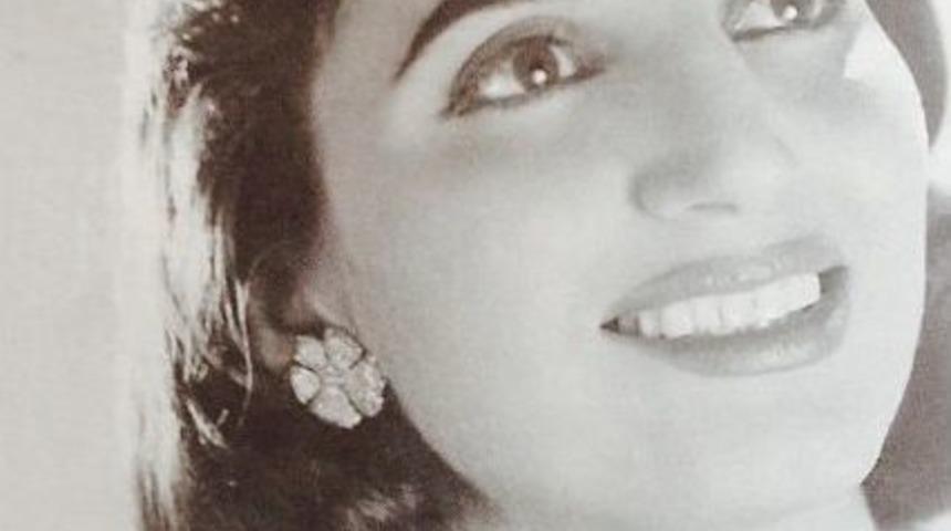 Sinemanın Şof&ouml;r Nebahat'i Sezer Sezin Yoğun Bakımda