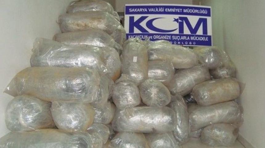 Sakarya'da 1 Ton 800 Kilo Esrar Ele Ge&ccedil;irildi