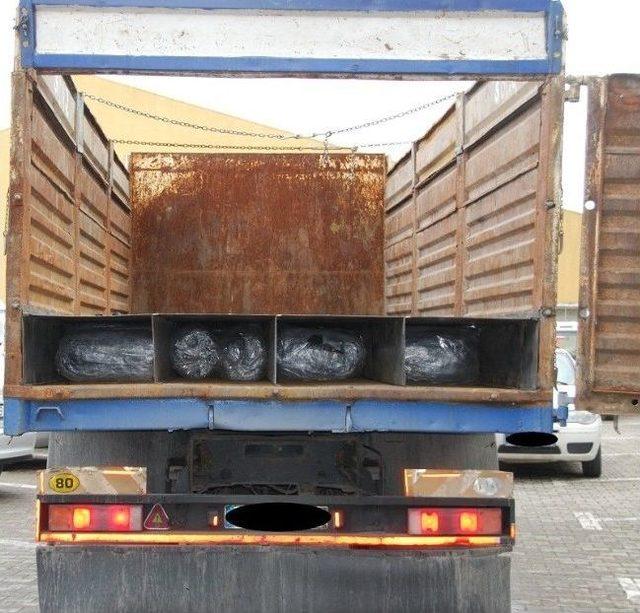 Sakarya'da 1 Ton 800 Kilo Esrar Ele Geçirildi