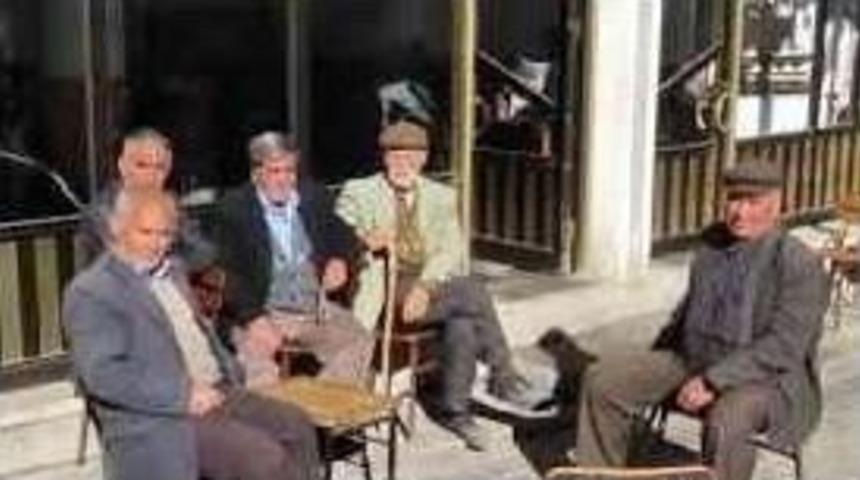 N&uuml;fusun 5 Katı İzmir&rsquo;de Yaşıyor