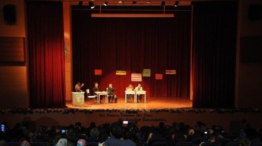 &Uuml;st&uuml;n Yeteneklilerden Şiir Ve Tiyatro G&ouml;sterisi