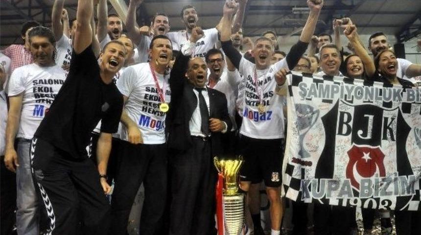 Hentbol Erkekler S&uuml;per Ligi Şampiyonu Beşiktaş Oldu