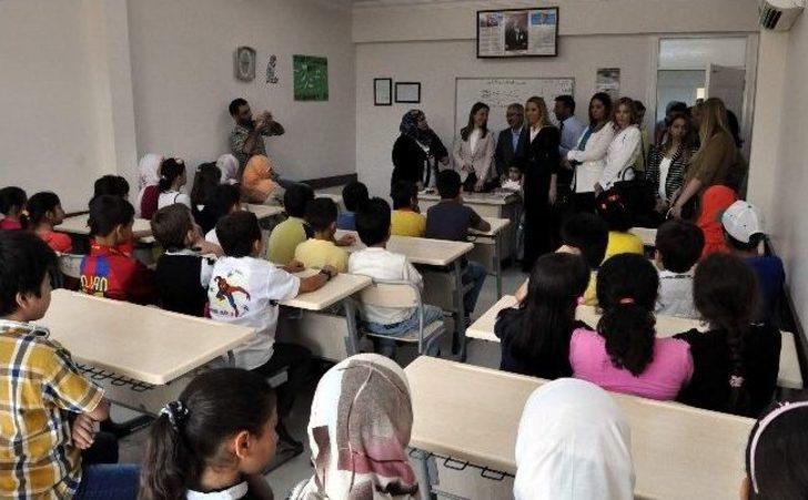 Gagiad, Suriyeli Öğrencilere Kucak Açtı G2