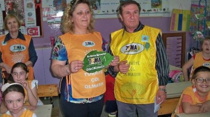 Malkara&rsquo;da Minik Tema G&ouml;n&uuml;ll&uuml;leri Rozetlerini Taktı