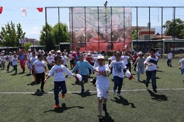 &Ccedil;ocuk Şenliği İl&ccedil;elerde Devam Edecek 1