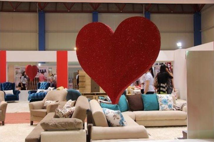 Mersin 8. Mobilya, Evlilik Ve Çeyiz Fuarı Açıldı G3
