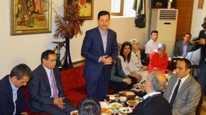 Tok: “hizmette Ayrım Yok”