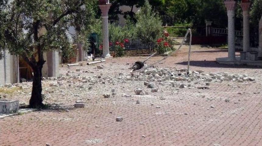 Tekirdağ'da Deprem Nedeniyle Cami Şerefeleri Yıkıldı