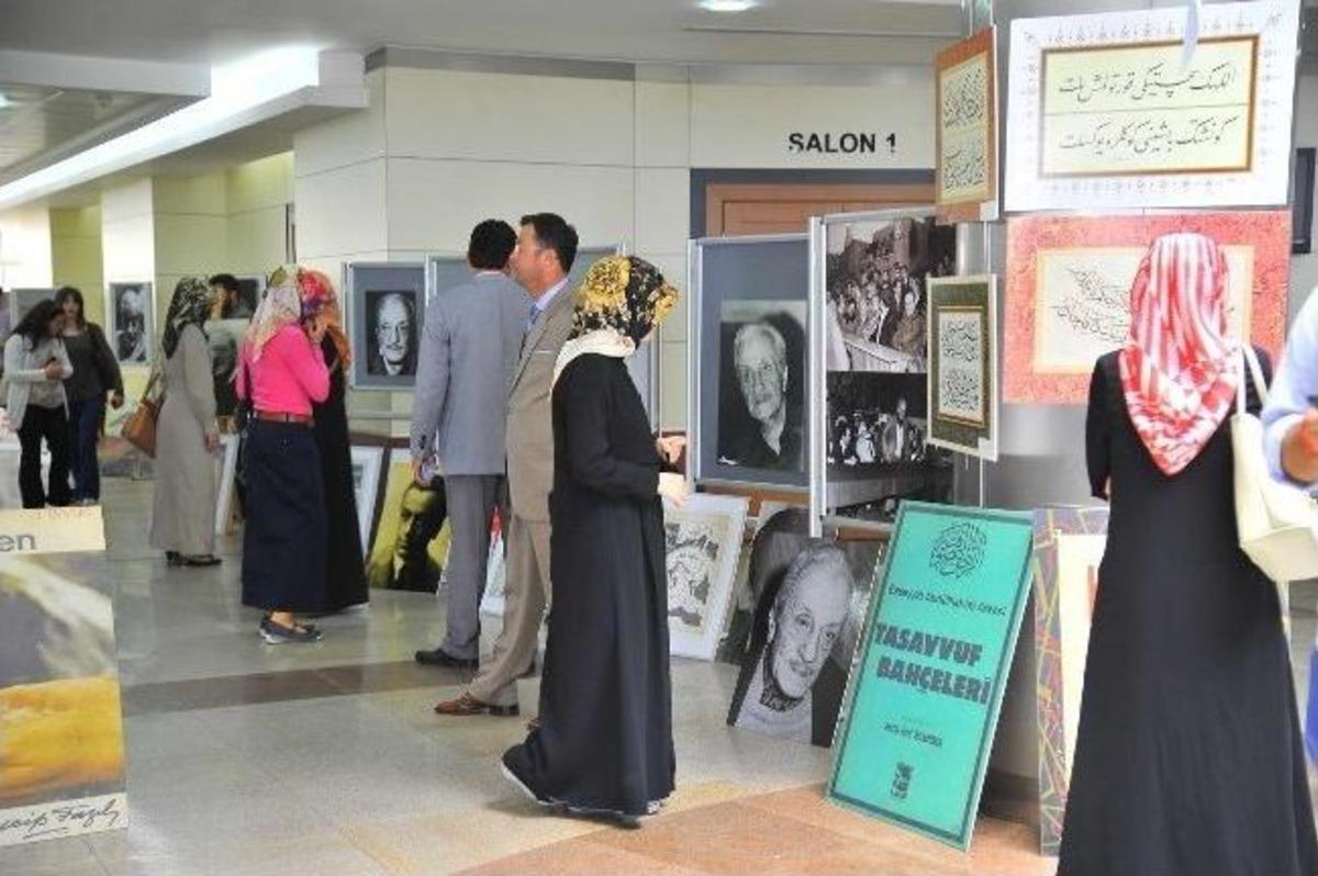 Uğur Işılak&rsquo;tan &Uuml;stad Şarkıları