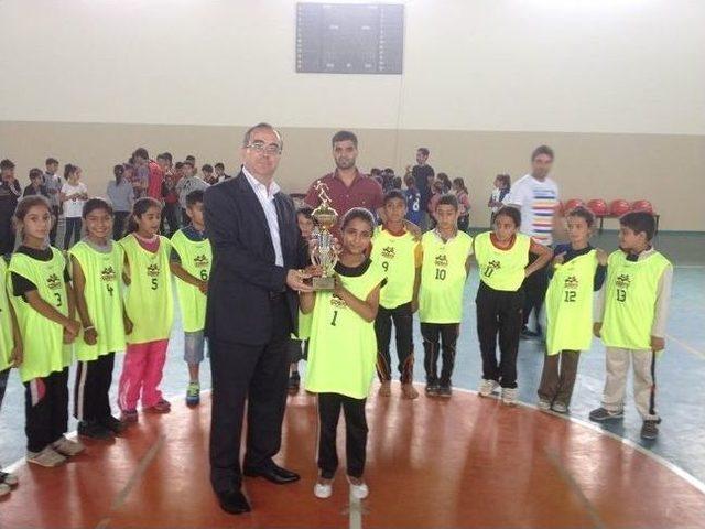 &Ccedil;ocuk Oyunlarında &Ccedil;ınar 1. Oldu 1