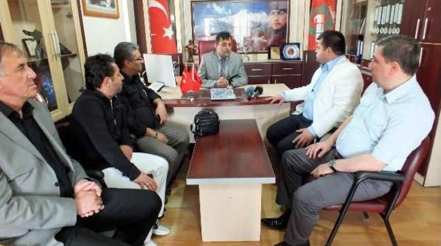 Kim-der, Şehit Yakınları Ve Gaziler Derneğini Ziyaret Etti