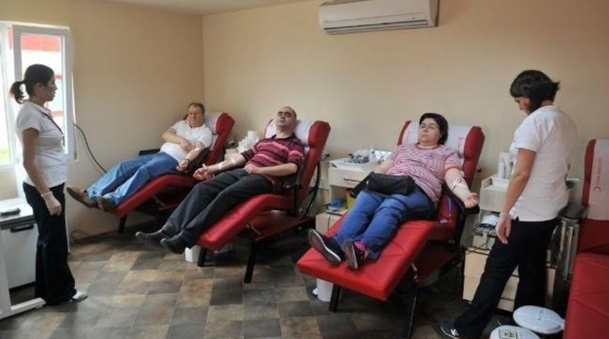 Nil&uuml;fer&rsquo;de Anlamlı A&ccedil;ılış