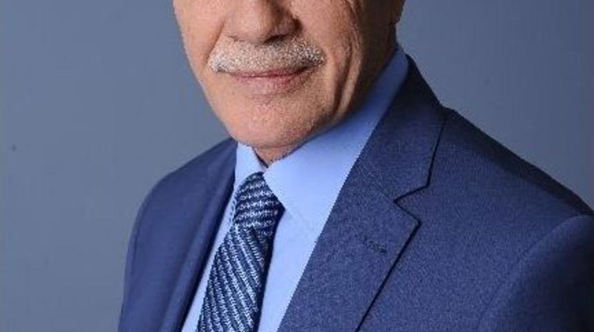 G&ouml;lbaşı İl&ccedil;esinden Yeni Yıl Mesajları