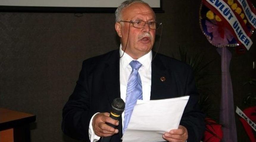 Muhtar Olmadığı Halde T&uuml;z&uuml;k Gereği Muhtarlar Derneği Başkanı Se&ccedil;ildi