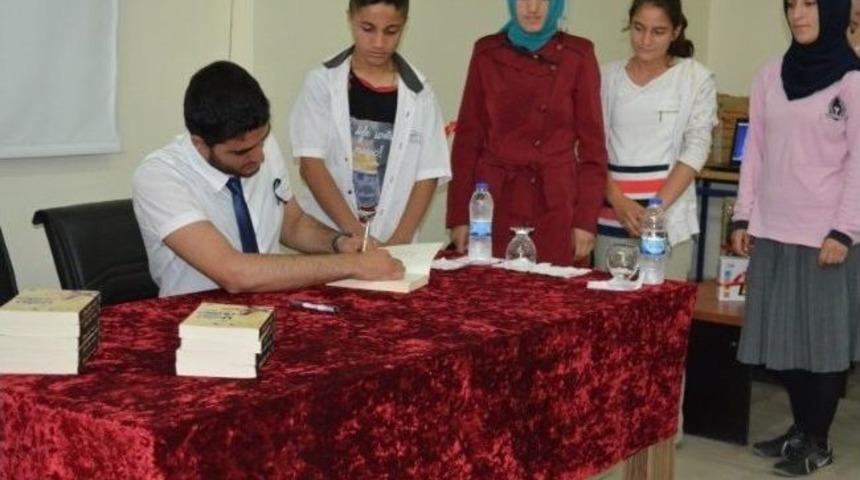 Kurtalan'da İmza G&uuml;n&uuml; Etkinliği