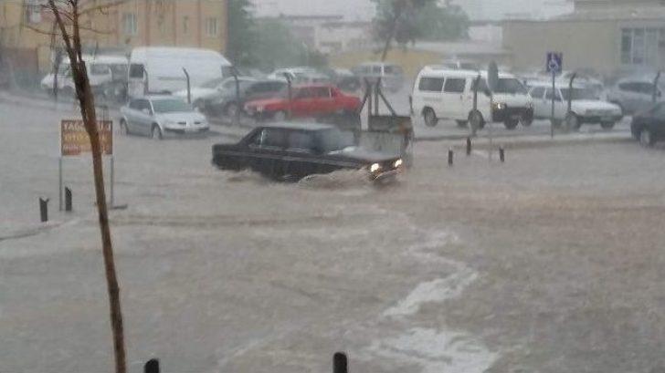 Gaziantep’te Dolu Yağışı Hayatı Felç Etti G1