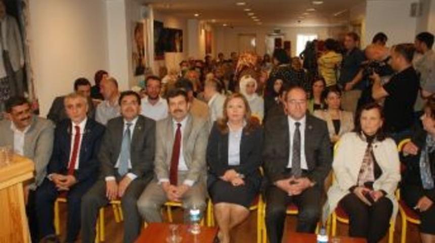 Ak Parti Tepebaşı İl&ccedil;e Danışma Toplantısı Ger&ccedil;ekleştirildi