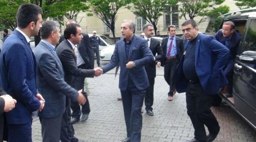 Bakan Eker&rsquo;den Tatvan Belediyesi&rsquo;ne Ziyaret