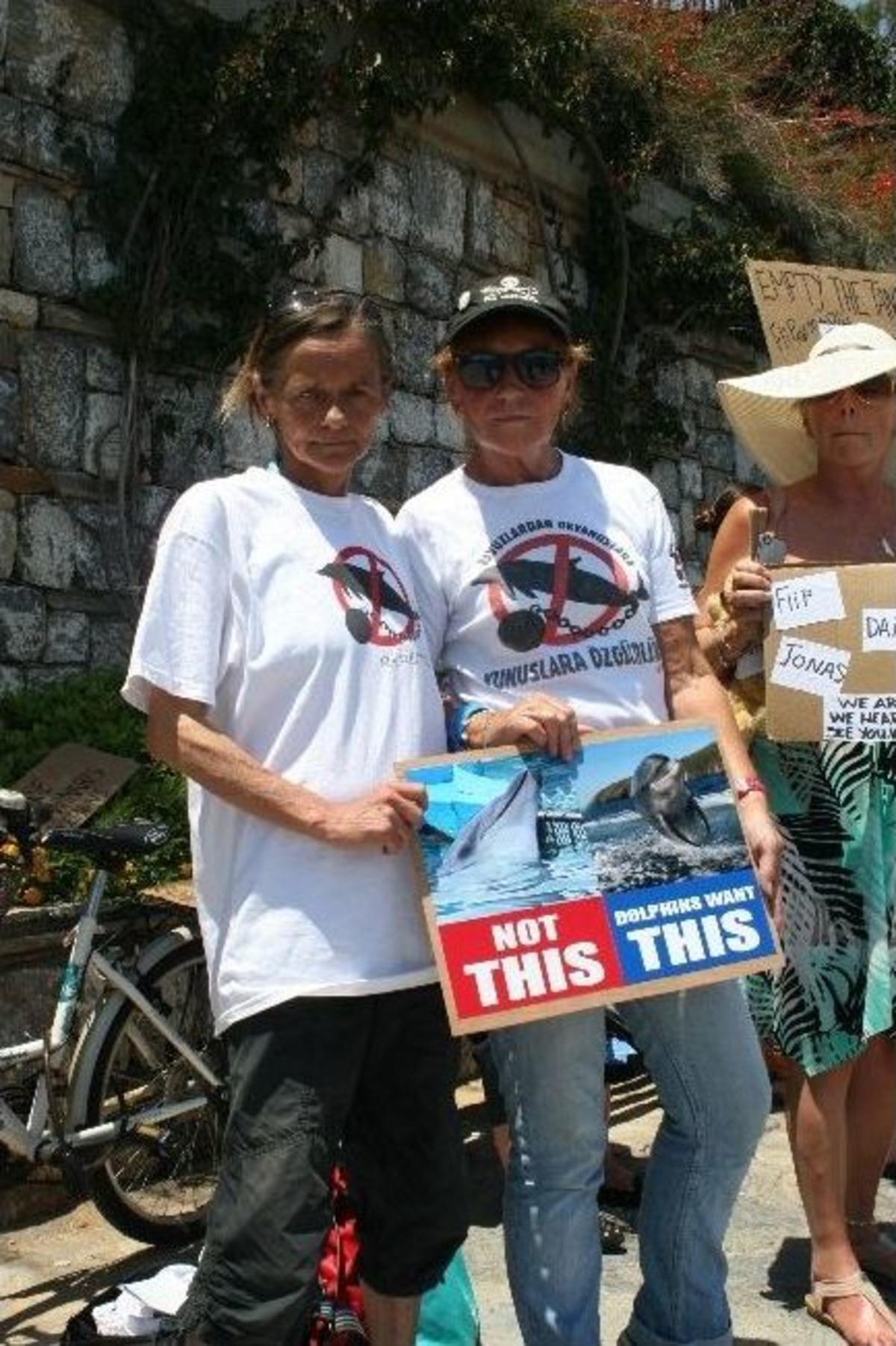 Marmaris&rsquo;te Tutsak Yunus Protestosu