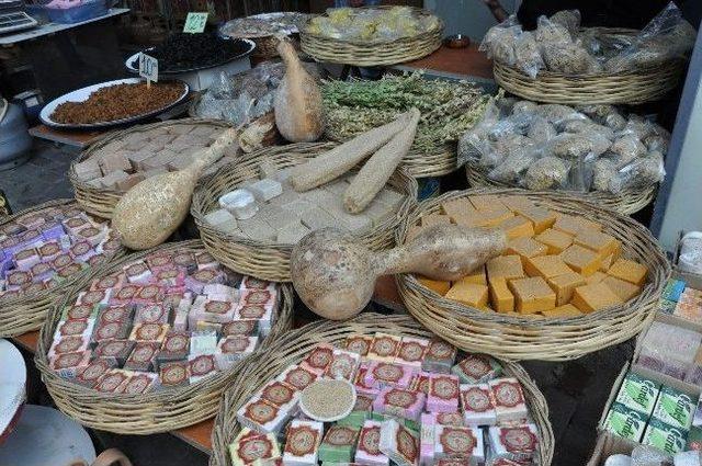 Aktarlarda Satılan Sarımsak Yağının Saça Faydaları Saymakla Bitmiyor 2