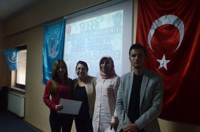 Eskişehir Ülkü Ocakları "2023 Gençlik Ve Eğitim Akademisi" Sertifika Töreni 3