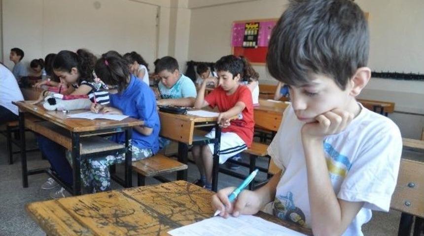 Kozan'da "100 Temel Eser Sınavı" Yapıldı