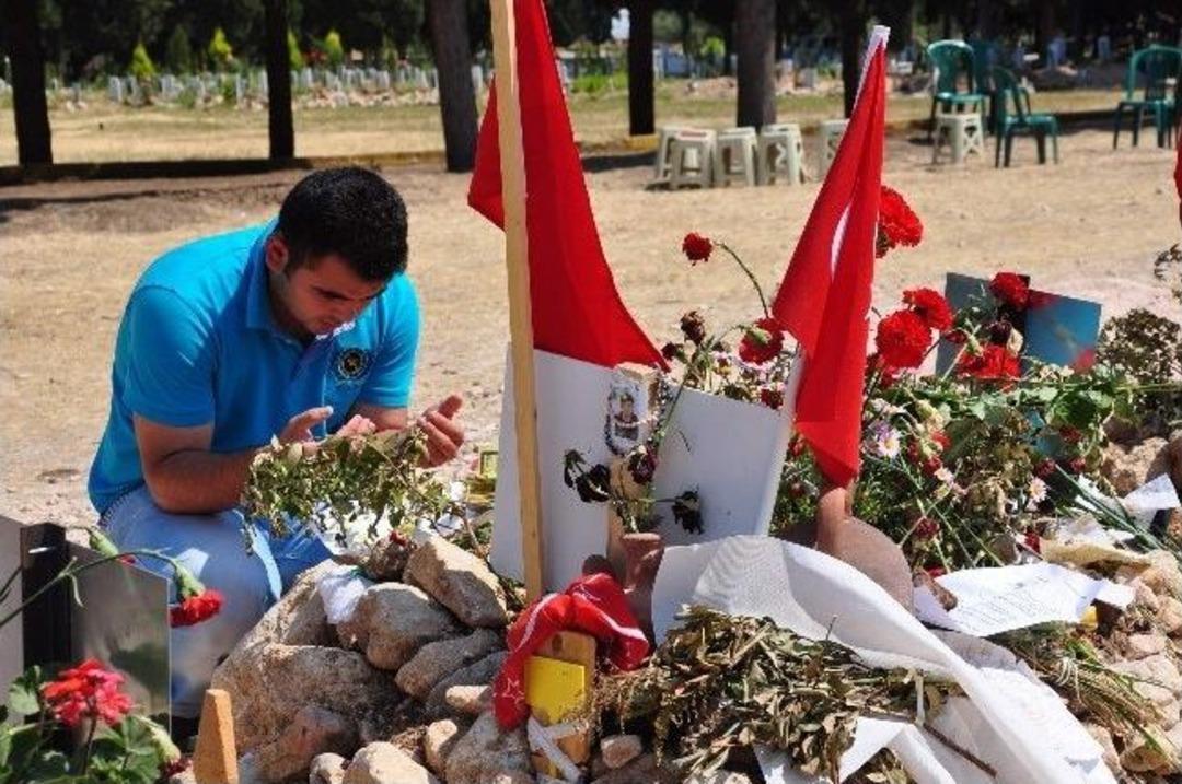 Mira&ccedil; Kandilinde Maden Şehitliğine Ziyaret&ccedil;i Akını