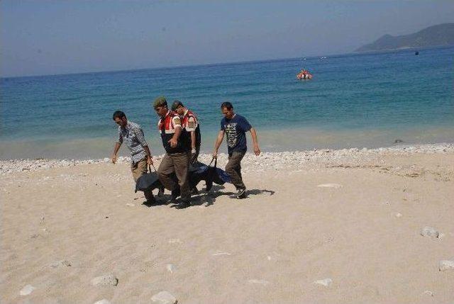 Fethiye'de Uçurumdan Yuvarlanan Otomobil Denize Düştü: 1 Ölü