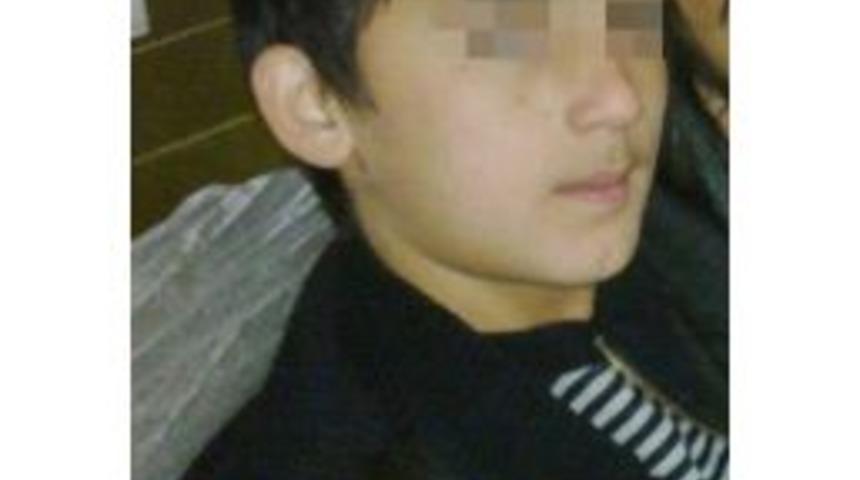 Aşkına Karşılık Bulamayan Ortaokul &Ouml;ğrencisi İntihar Etti