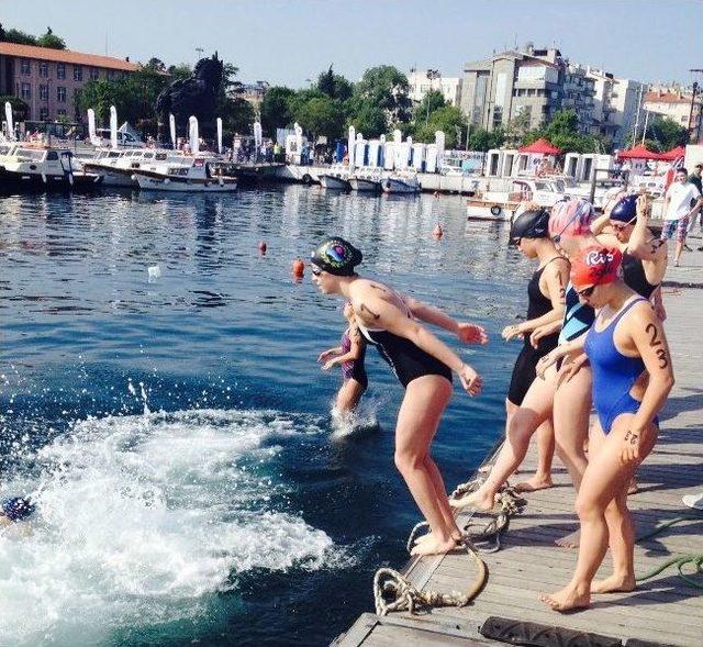 T&uuml;rkiye A&ccedil;ık Su Y&uuml;zme Şampiyonası &Ccedil;anakkale Boğazı&rsquo;nda Yapıldı 3
