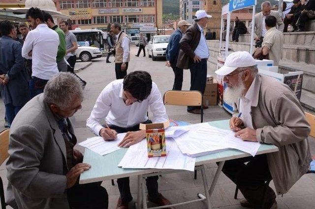 Yozgat Beşir Derneğinden Kızılay’a Kan Bağışı