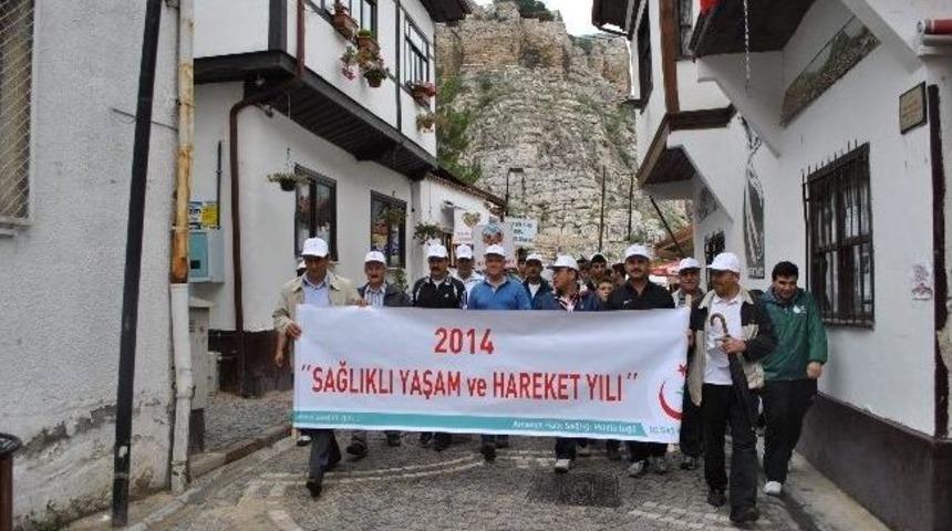 Obeziteye Karşı G&uuml;nde 10 Bin Adım