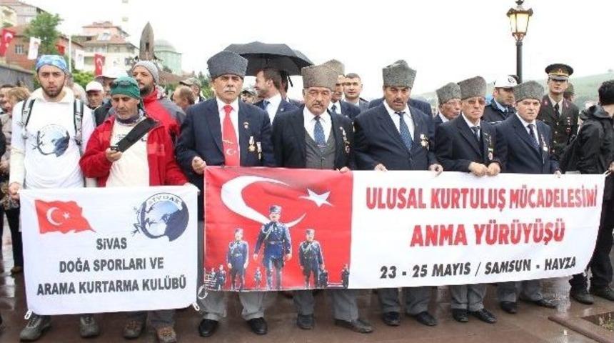 Atat&uuml;rk'&uuml;n Havza'ya Gelişi Sade T&ouml;renle Kutlandı