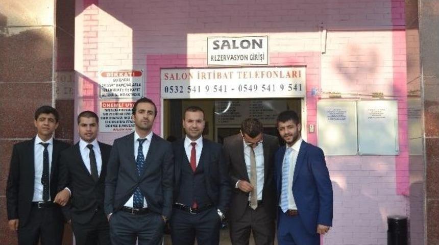 Akparti Aradaki Engelleri Kaldırdı