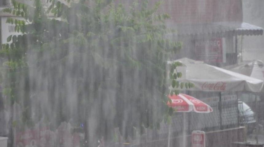 Tekirdağ'da Sağanak Yağış