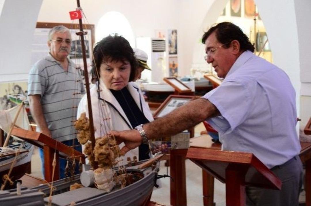 Bodrumlu Kaptanlar Deniz M&uuml;zesi&rsquo;nde Buluştu