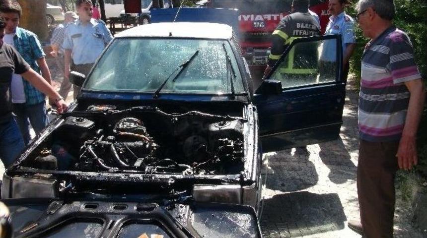 Bilecik'te Otomobil Yangını