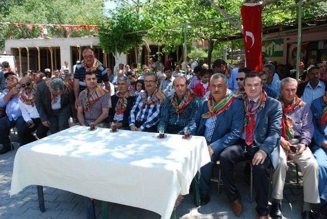 6. Y&ouml;r&uuml;k Şenlikleri Renkli G&ouml;r&uuml;nt&uuml;lere Sahne Oldu 1