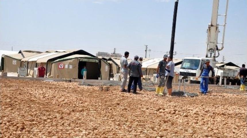 &Ccedil;adır Kente Prefabrik Hastane Yapılıyor