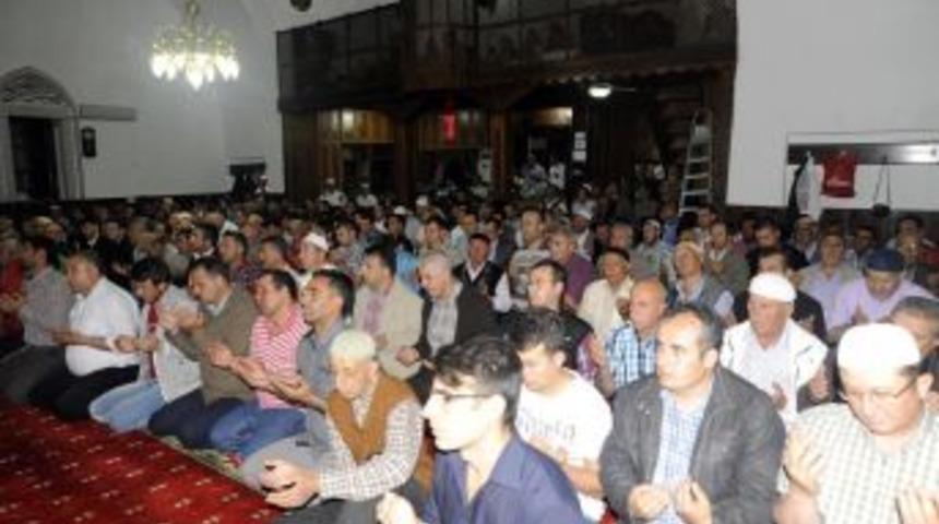 Mira&ccedil; Kandili