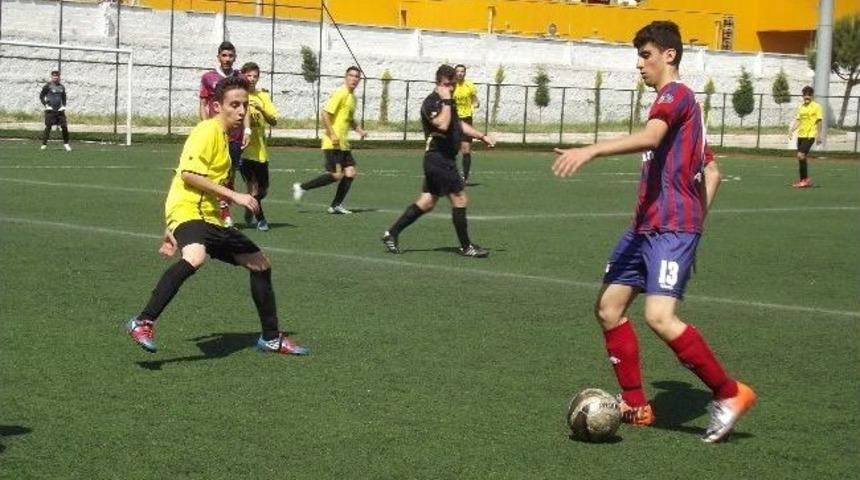 Kardeşk&ouml;y Plakayı Yazdı