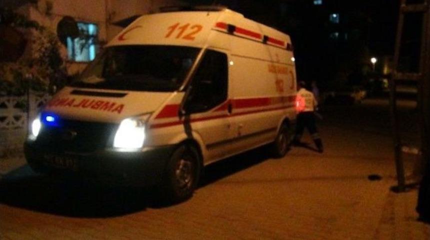 Bilecik'te Bı&ccedil;aklı Kavga: 1 Yaralı