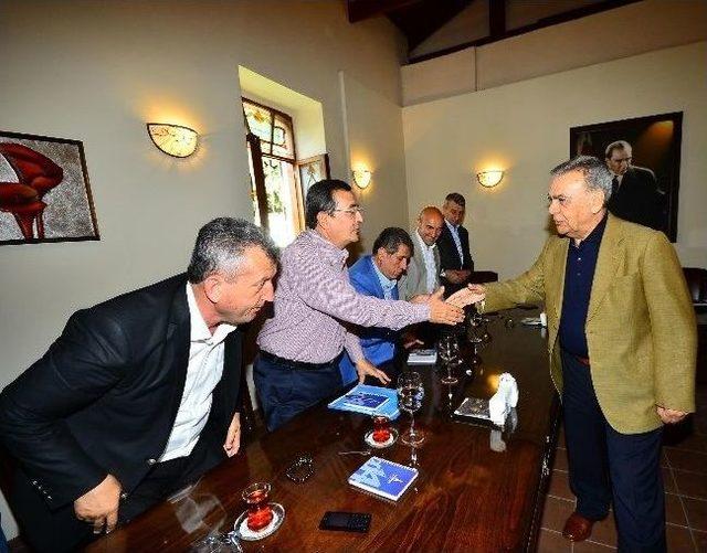 İzmir Belediye Başkanları İlk Kez Bir Arada