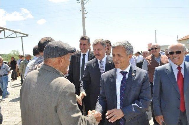&Ouml;zdağ Ve Yurttaş Demirci&rsquo;de Geleneksel Hayır Yemeklerine Katıldı 1